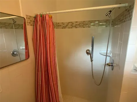 9221 SW 165th Street Palmetto Bay FL 33157