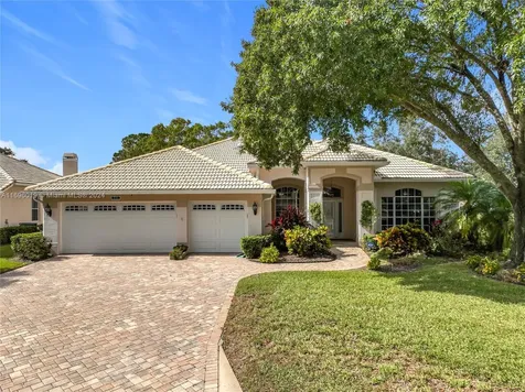 2111 Saint Ives Court Clermont FL 34711