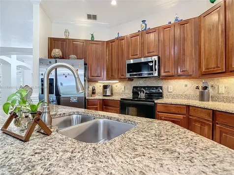 2111 Saint Ives Court Clermont FL 34711