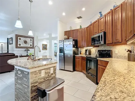 2111 Saint Ives Court Clermont FL 34711