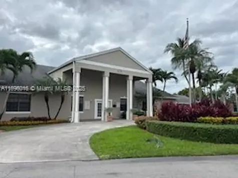 1071 Adams Avenue Homestead FL 33034