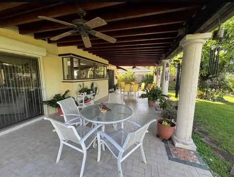 11811 SW 97th Street Miami FL 33186
