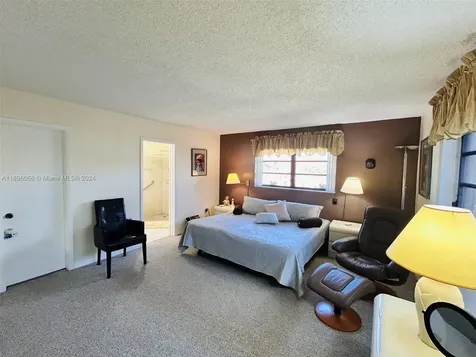 11811 SW 97th Street Miami FL 33186