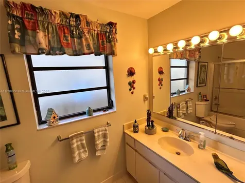 11811 SW 97th Street Miami FL 33186