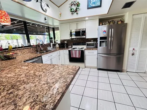 11811 SW 97th Street Miami FL 33186