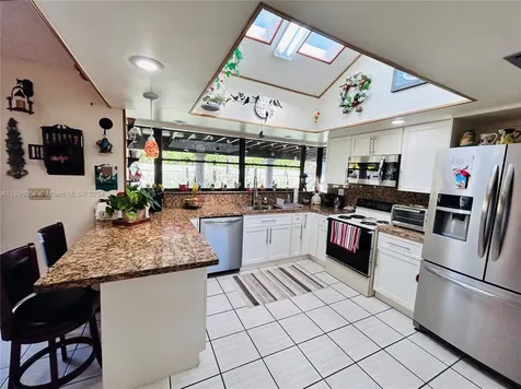 11811 SW 97th Street Miami FL 33186