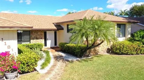 11811 SW 97th Street Miami FL 33186
