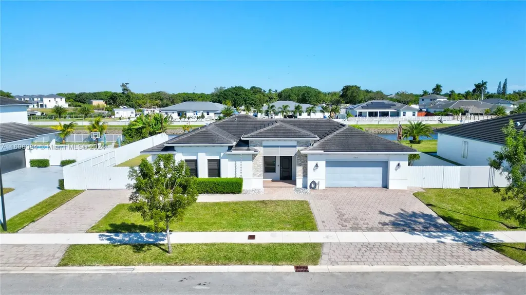 13631 SW 189th Street Miami FL 33177