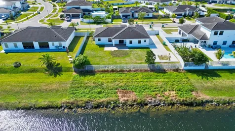 13631 SW 189th Street Miami FL 33177
