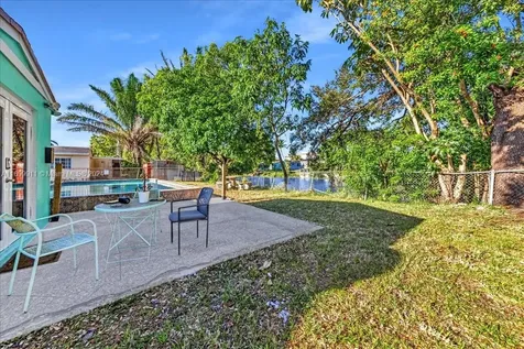 6733 SW 27th Court Miramar FL 33023
