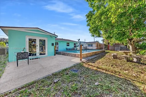 6733 SW 27th Court Miramar FL 33023