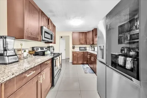 6733 SW 27th Court Miramar FL 33023