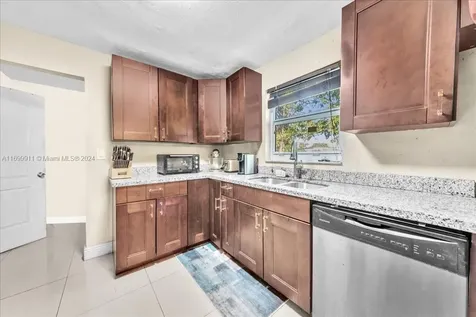 6733 SW 27th Court Miramar FL 33023