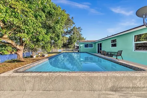 6733 SW 27th Court Miramar FL 33023