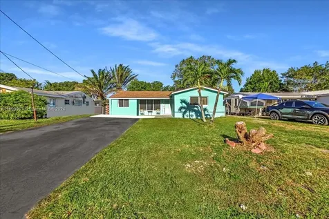 6733 SW 27th Court Miramar FL 33023