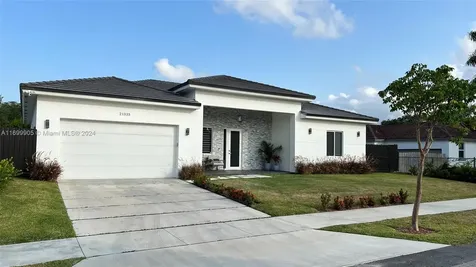 21333 Ingraham Avenue Road Cutler Bay FL 33189