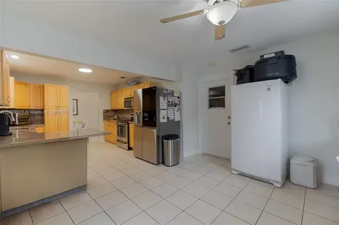 10359 SW 50th Court Cooper City FL 33328