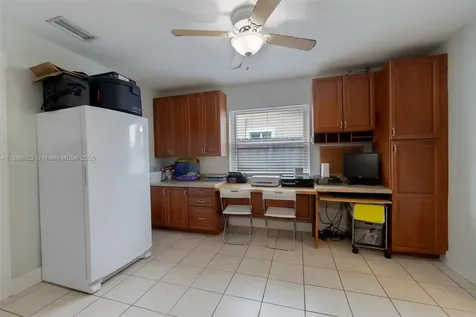 10359 SW 50th Court Cooper City FL 33328