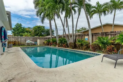 10359 SW 50th Court Cooper City FL 33328
