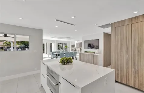 2506 Aqua Vista Boulevard Fort Lauderdale FL 33301