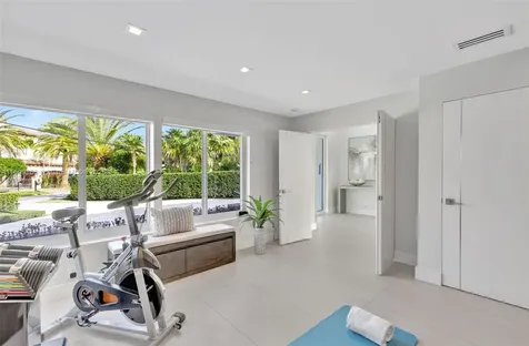 2506 Aqua Vista Boulevard Fort Lauderdale FL 33301