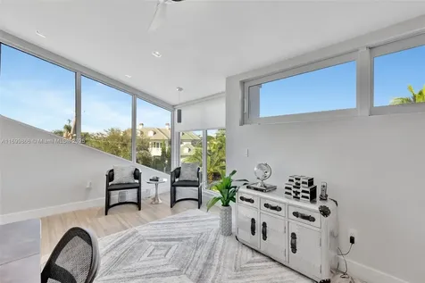 2506 Aqua Vista Boulevard Fort Lauderdale FL 33301