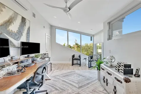 2506 Aqua Vista Boulevard Fort Lauderdale FL 33301