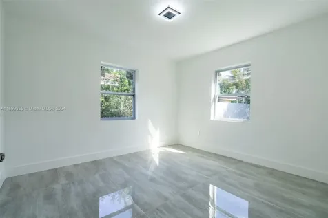 1180 NE 132nd Street North Miami FL 33161