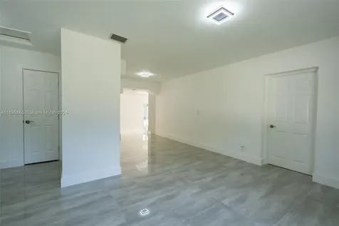 1180 NE 132nd Street North Miami FL 33161