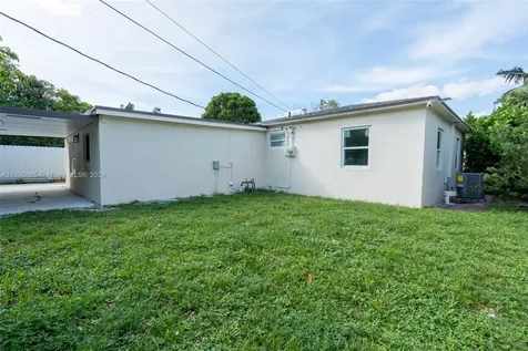 1180 NE 132nd Street North Miami FL 33161