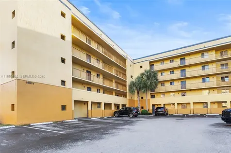 14971 SW 82nd Lane Miami FL 33193