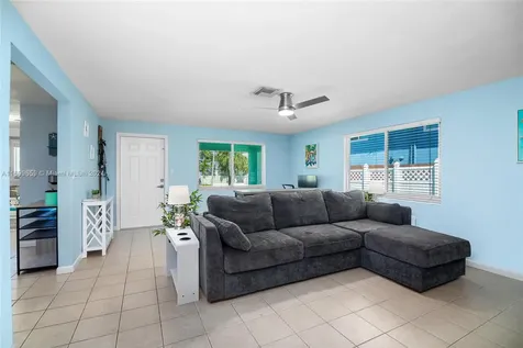 7951 Gulfstream Boulevard Marathon FL 33050