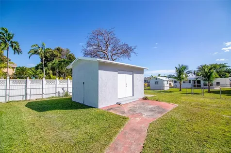 7951 Gulfstream Boulevard Marathon FL 33050