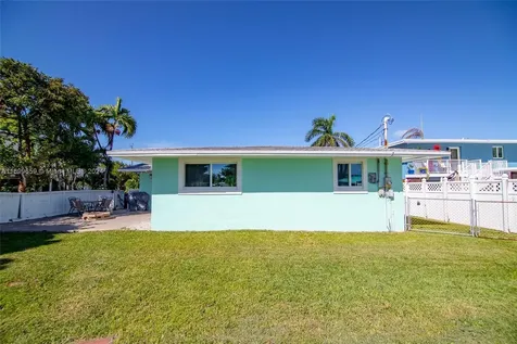 7951 Gulfstream Boulevard Marathon FL 33050