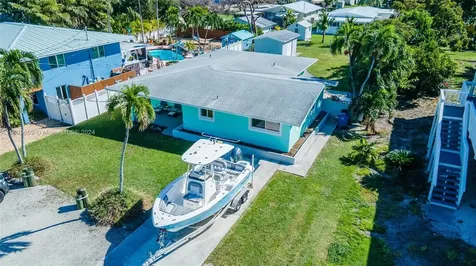 7951 Gulfstream Boulevard Marathon FL 33050