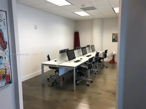 20900 NE 30th Avenue Aventura FL 33180