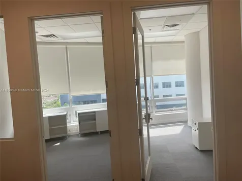 20900 NE 30th Avenue Aventura FL 33180