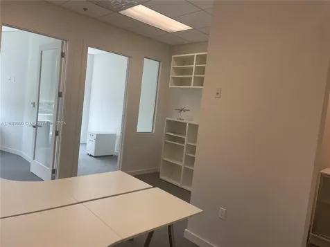 20900 NE 30th Avenue Aventura FL 33180