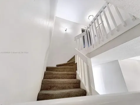4956 N Hemingway Circle Margate FL 33063