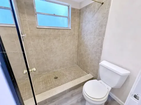 4956 N Hemingway Circle Margate FL 33063