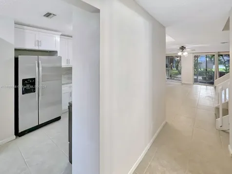 4956 N Hemingway Circle Margate FL 33063