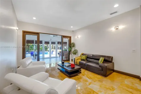 3250 SW 132nd Avenue Miami FL 33175