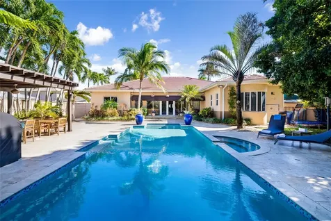3250 SW 132nd Avenue Miami FL 33175