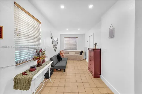 11320 NW 59th Avenue Hialeah FL 33012