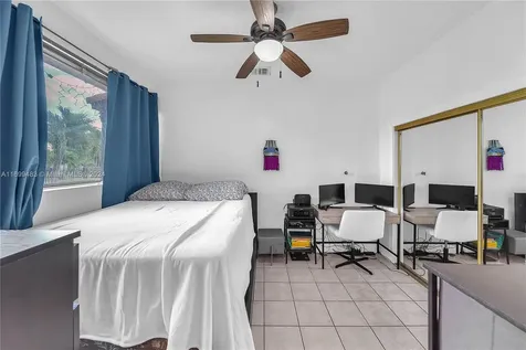 11320 NW 59th Avenue Hialeah FL 33012