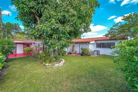 11320 NW 59th Avenue Hialeah FL 33012