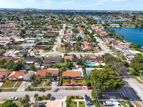11320 NW 59th Avenue Hialeah FL 33012