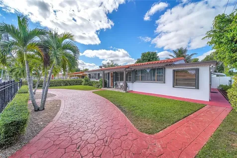 11320 NW 59th Avenue Hialeah FL 33012