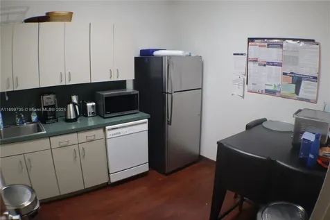 1351 Sawgrass Corporate Parkway Sunrise FL 33323