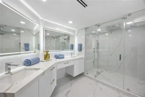16445 Collins Avenue Sunny Isles Beach FL 33160